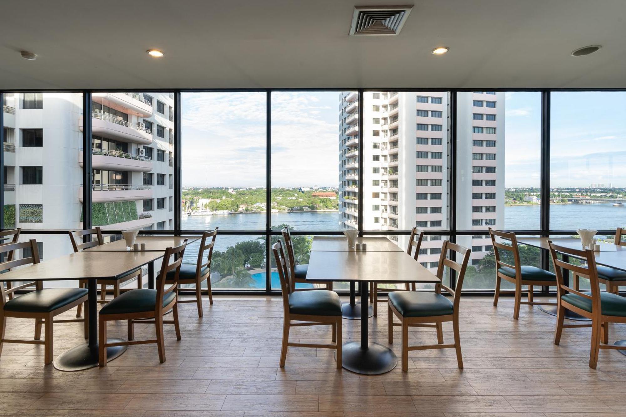 Riverine Place Hotel And Residence Nonthaburi Exterior foto