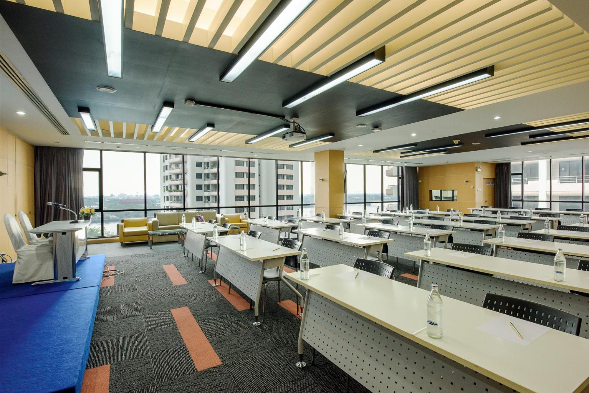 Riverine Place Hotel And Residence Nonthaburi Exterior foto